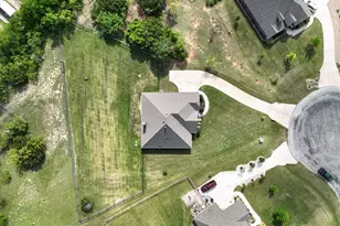 1019 Merriam Ct, Weatherford, TX 76087 - Photo 39