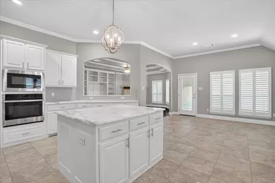 1019 Merriam Court, Weatherford, TX 76087 - Photo 13