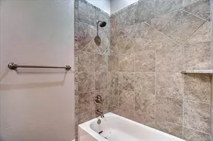 1019 Merriam Ct, Weatherford, TX 76087 - Photo 25