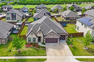 1919 Bellflower Dr, Glenn Heights, TX 75154 - Photo 31