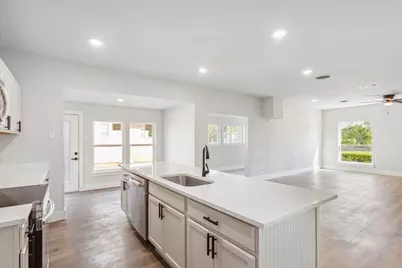 900 N 22nd Street, Waco, TX 76707 - Photo 9