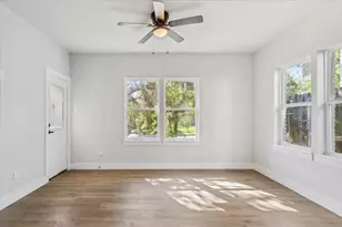 900 N 22nd St, Waco, TX 76707 - Photo 13