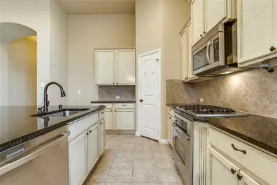 916 Partridge Drive, Aubrey, TX 76227 - Photo 13