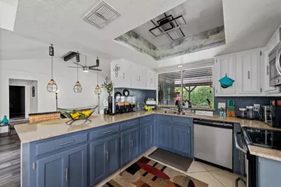 708 Del Mar Lane, Arlington, TX 76012 - Photo 7