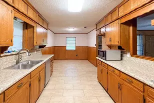 3708 Holland Dr, North Richland Hills, TX 76180 - Photo 13