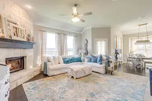 729 Franklin Dr, Joshua, TX 76058 - Photo 5