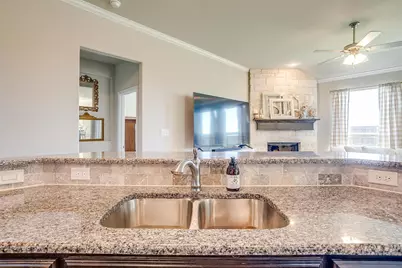 729 Franklin Drive, Joshua, TX 76058 - Photo 15