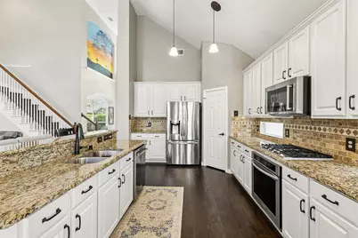 2206 Autumn Trail, Garland, TX 75040 - Photo 5