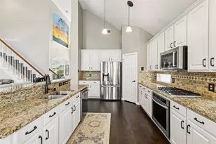 2206 Autumn Trail, Garland, TX 75040 - Photo 5