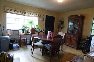 511 W Pecan St, Aubrey, TX 76227 - Photo 9