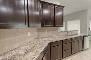 1921 Kachina Lodge Rd, Fort Worth, TX 76131 - Photo 11