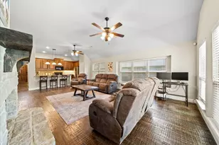 5009 Spruce St, Krum, TX 76249 - Photo 15