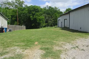 107 W Day St, Denison, TX 75021 - Photo 1