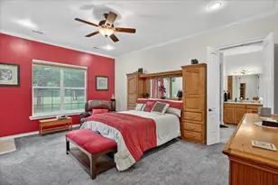 1290 Fox Ln, Burleson, TX 76028 - Photo 19