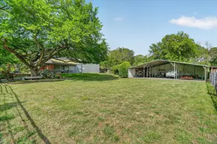 1290 Fox Ln, Burleson, TX 76028 - Photo 35