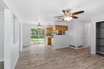 728 Lisa Lane, Cedar Hill, TX 75104 - Photo 7