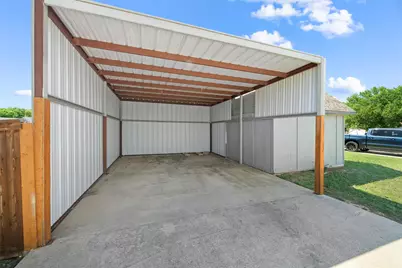 500 Green Meadow Drive, Boyd, TX 76023 - Photo 27