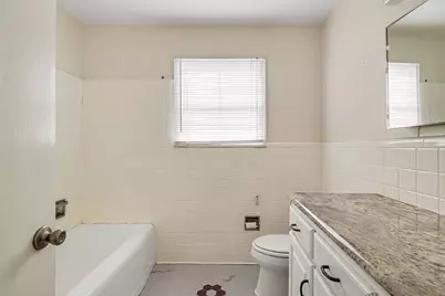 4836 Overton Avenue, Fort Worth, TX 76133 - Photo 17