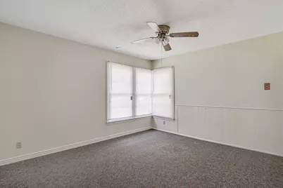 4836 Overton Avenue, Fort Worth, TX 76133 - Photo 7