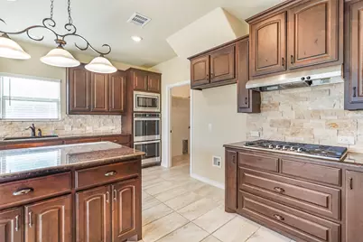 253 Cattlemans Trail, Saginaw, TX 76131 - Photo 7