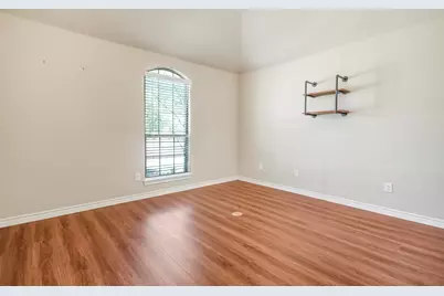 253 Cattlemans Trail, Saginaw, TX 76131 - Photo 17