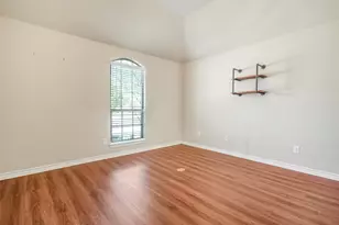 253 Cattlemans Trl, Saginaw, TX 76131 - Photo 17