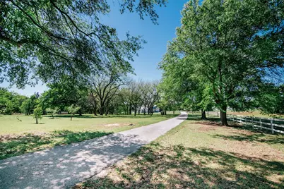 9325 Fm 428, Aubrey, TX 76227 - Photo 37