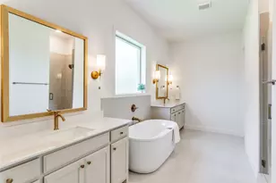 8965 Armstrong Ct, Benbrook, TX 76126 - Photo 19