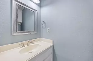 2606 Hickory Bend Dr, Garland, TX 75044 - Photo 13