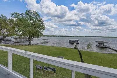 4015 Crescent Drive, Granbury, TX 76049 - Photo 23