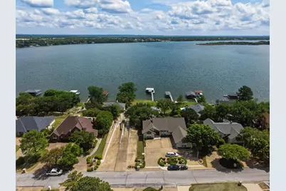 4015 Crescent Drive, Granbury, TX 76049 - Photo 31