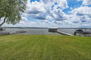 4015 Crescent Dr, Granbury, TX 76049 - Photo 25