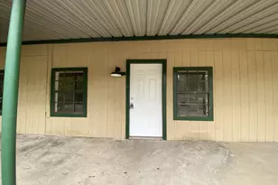 625 York St, Athens, TX 75751 - Photo 1