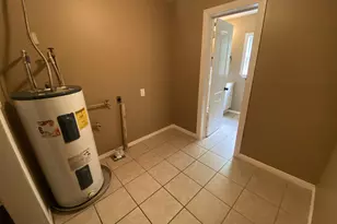 625 York St, Athens, TX 75751 - Photo 13