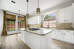 101 Edinburgh Ct, Highland Village, TX 75077 - Photo 13