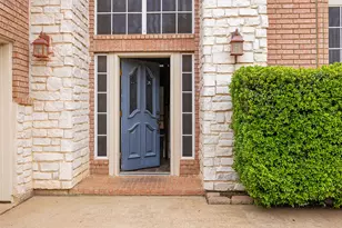 101 Edinburgh Ct, Highland Village, TX 75077 - Photo 3