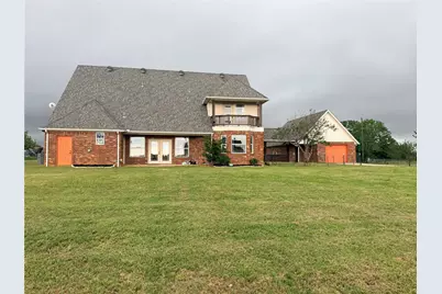 250 Newfield Lane, Springtown, TX 76082 - Photo 37