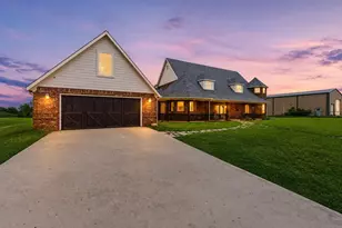 250 Newfield Ln, Springtown, TX 76082 - Photo 1