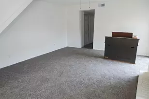 2623 Nina Cir, Grand Prairie, TX 75052 - Photo 5