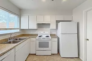 538 Norwood Circle E, Arlington, TX 76013 - Photo 7