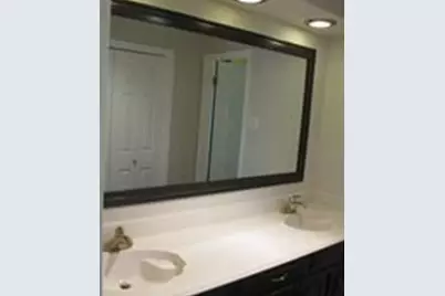 2109 Meadow Lane, Grand Prairie, TX 75050 - Photo 9