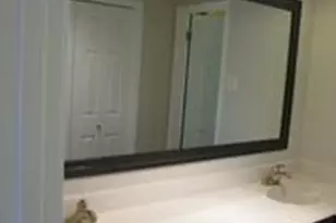 2109 Meadow Ln, Grand Prairie, TX 75050 - Photo 9