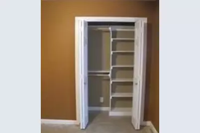 2109 Meadow Lane, Grand Prairie, TX 75050 - Photo 11