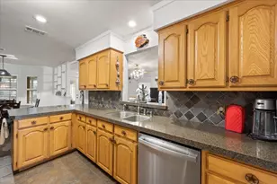 8325 Crosswind Dr, Fort Worth, TX 76179 - Photo 11