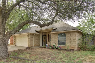 8905 San Joaquin Trail, Fort Worth, TX 76118 - Photo 3