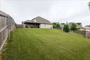560 Inwood St, Benbrook, TX 76126 - Photo 21
