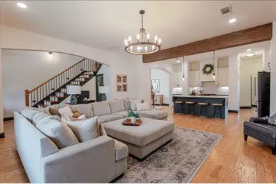 560 Inwood Street, Benbrook, TX 76126 - Photo 5