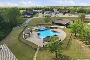 365 Dublin Cir, Gordonville, TX 76245 - Photo 31