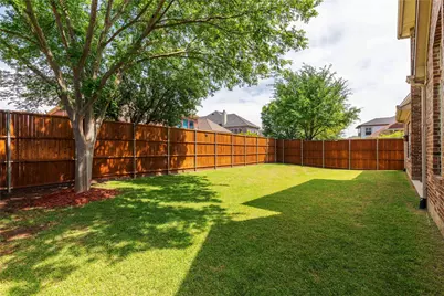 13888 Eleanor Avenue, Frisco, TX 75035 - Photo 31