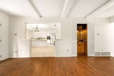 2811 Wentwood Drive, Grapevine, TX 76051 - Photo 9